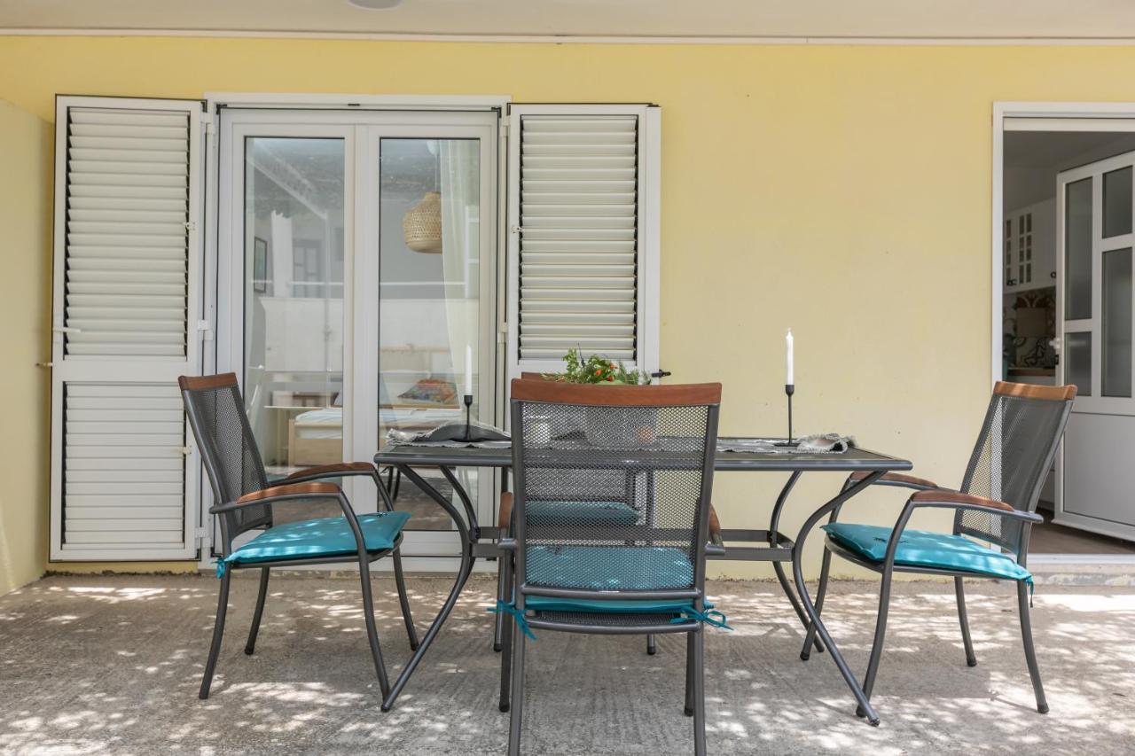Appartamento La casa di Nonno Milna  Esterno foto