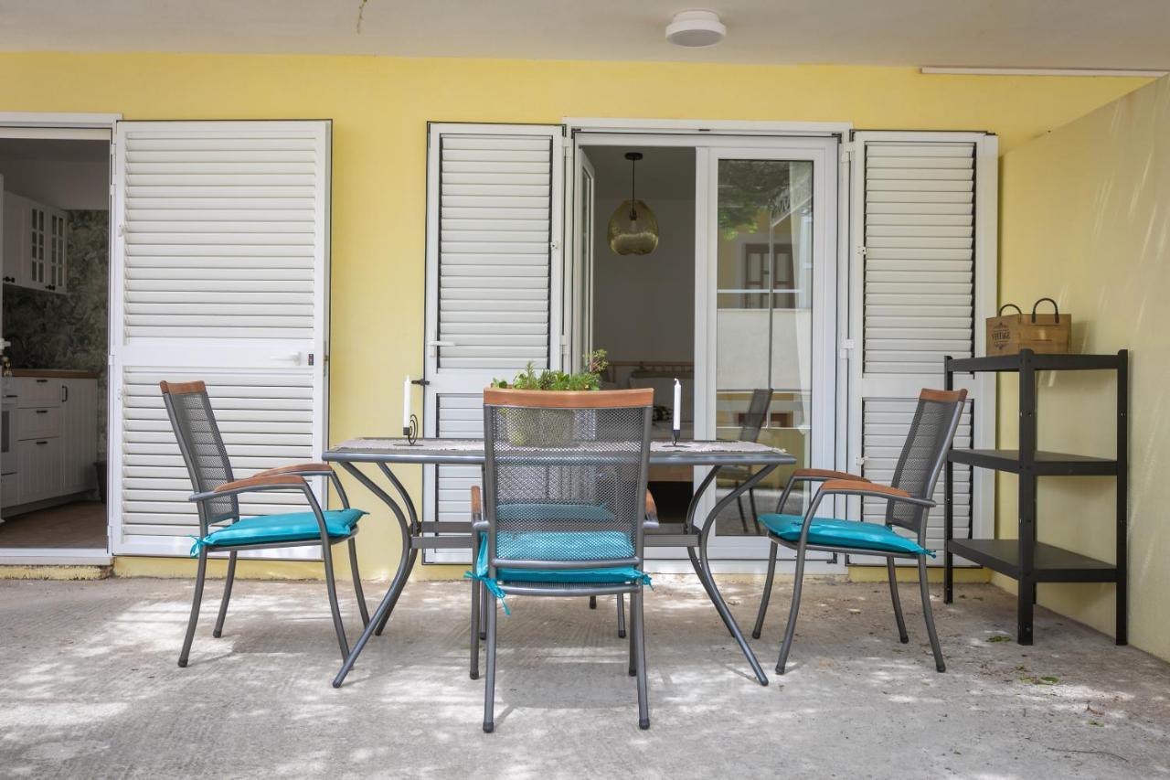 Appartamento La casa di Nonno Milna  Esterno foto